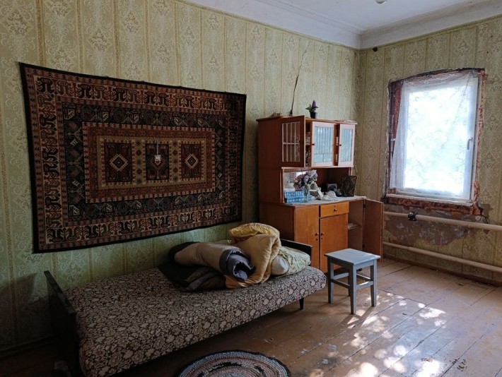 Продам дуже дешево частину будинку - фото 1
