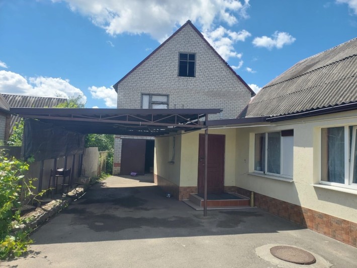 Продаем крепкий хозяйственный дом в Чугуеве - фото 1