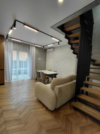 Продам таунхаус з якісним ремонтом в с. Агрономічне 0216 - фото 1