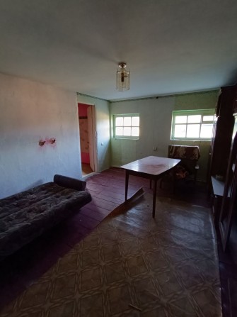 Продам землю с будинком - фото 1