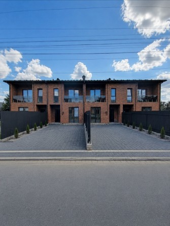 Продається сучасний таунхаус розташований на Вінницьких ХУТОРАХ БЕЗ КОМІСІЇ - фото 1
