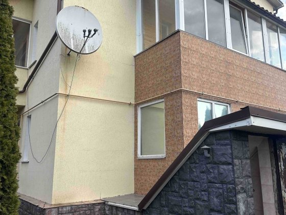(5) Продам будинок в Зарванцях 4422 Зарванцы