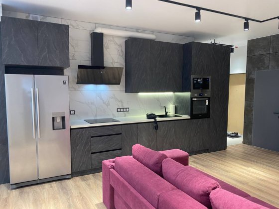 Продам Видова трьох кімнатна квартира в ЖК К12. Днепр