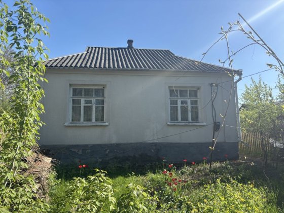 Продам добротний ,утеплений будинок біля ставка Тульчин