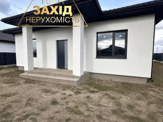 Будинок 110 кв.м у Рованцях біля ТЦ  «Бао Баб» Рованцы
