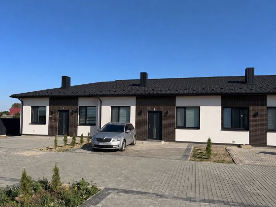 таунхаус у Струмівці з євроремонтом Струмовка