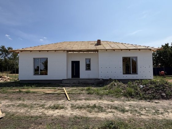 Продаж сучасний будинок на етапі будівництва в с. Голишів(2 км від Боратина) Луцький район Боратин