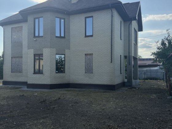 Будинок 231м² у Підгородньому | 9,5 сотки | Гараж | Підвал | Будувався для себе” Подгородное