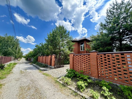 ЭКС.Продам добротный дом 176 м2 гараж сауна в СО «Метро» в Обуховке Обуховка