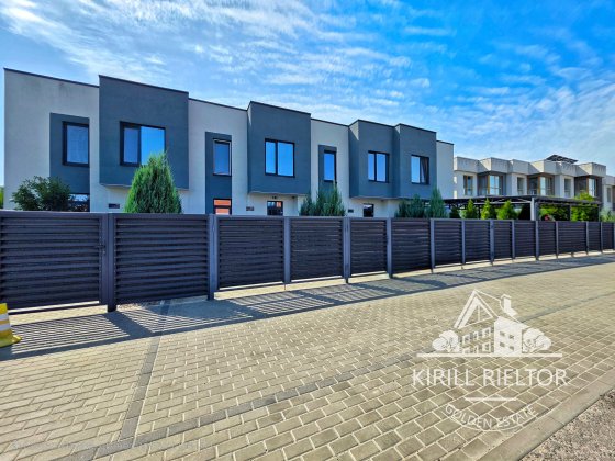 Продается новый современный таунхаус в городке «Золотые Ключи» Слобожанское