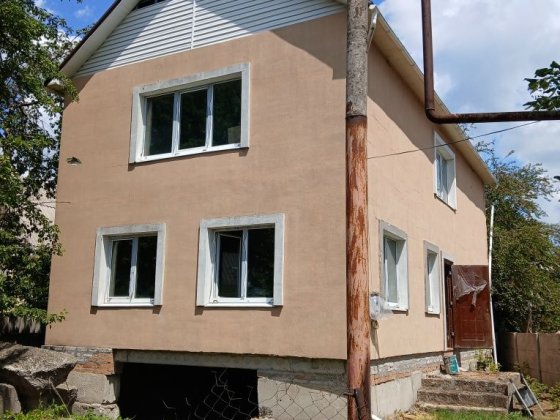 Продам будинок місто Підгороднє вул.Поштова.