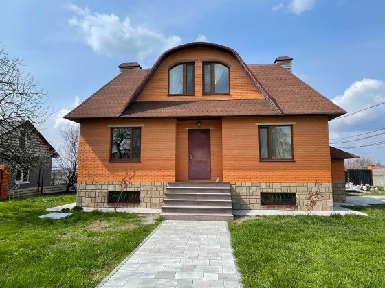 ПРОДАМ БУДИНОК (від господаря), Підгородне, 230 000 $ Підгородне