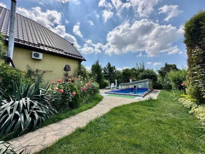 Продам двоповерховий будинок, м. Підгородне, вул. Перемоги - фото 1