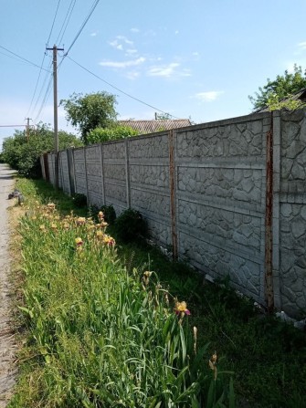 Дім у Підгородне вул.Залізнична - фото 1