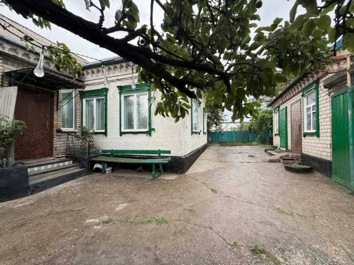 Продам дом Подгородное с отличным участком - фото 1