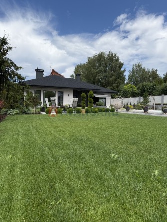 Продам будинок в Новоолександрівці. - фото 1