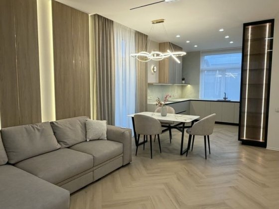 Продам дом с дизайнерский  ремонтом Новоалександровка Новоолександрівка