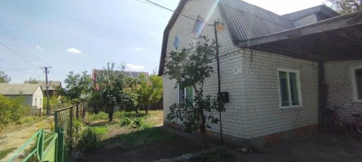 Продам Дом -дачу в селе Новосёловка - фото 1