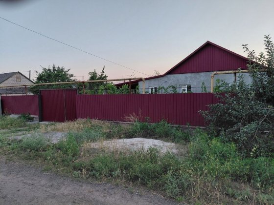 Продам дом с ухоженной территорией Терноватый Кут