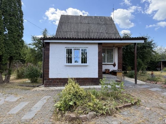 Продається дача-будинок зі зручностями в Барашівському масиві Барашевка