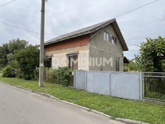 Продається будинок в м.Тячів Тячів