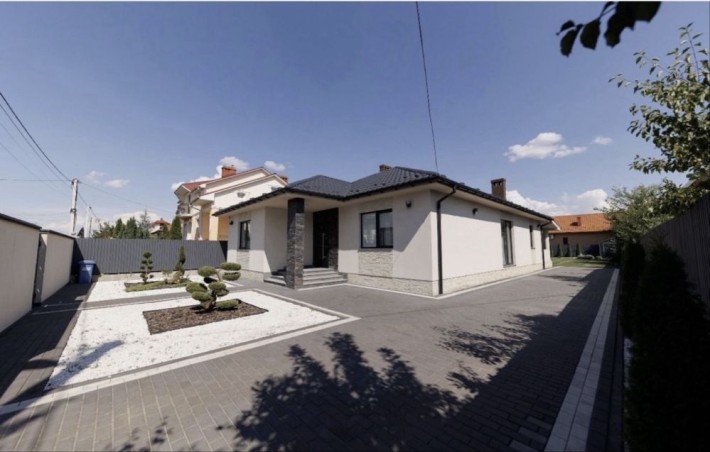 Прожаж Американки - сімейного будинку Топ Локація - фото 1