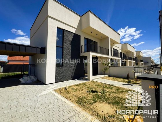Продаж готового котеджу, 124 м2, 2.7 сотки, Сторожниця, вул. Колоскова Сторожниця