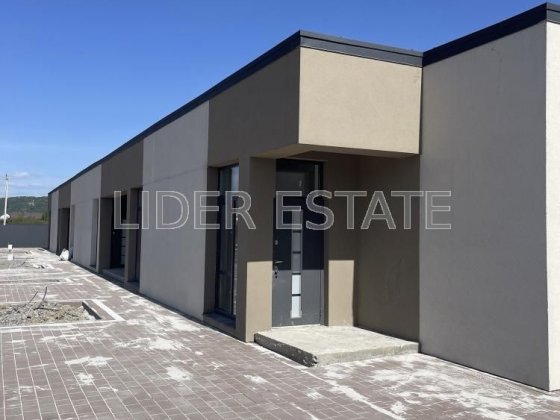 Продаж таунхауса 2 кімн., 70 м², 2 сотки, Невицьке – комфорт та простір для вашої родини! Невицкое