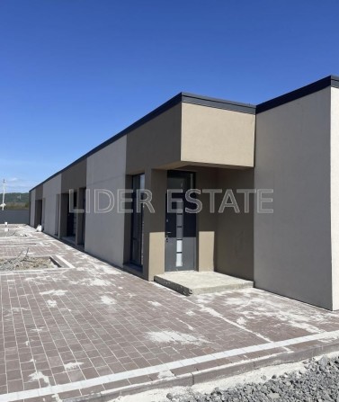 Продаж таунхауса 2 кімн., 70 м², 2 сотки, Невицьке – комфорт та простір для вашої родини! - фото 1
