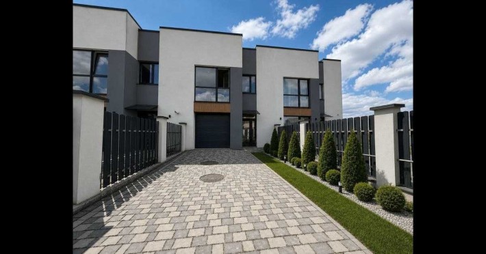 Продам зданий таунхаус у Вовчинцях. Готовий до ремонту. Є власний підвал! - фото 1