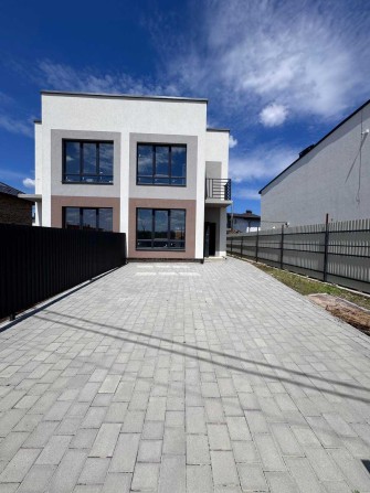 Продаж готового дуплекса в с.Крихівці - фото 1