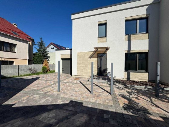 Продається Дуплекс Угринів, газ - 180м2 Угринов