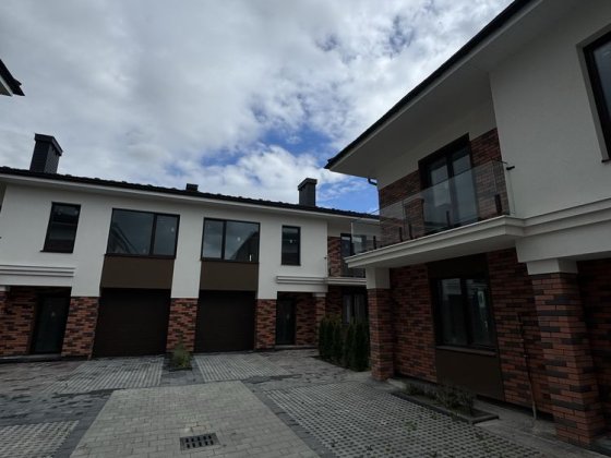Терміновий продаж зданого дуплексу 138 м² | Закрита територія | 2,7 сотки землі Волчинец