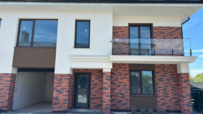 продаж дуплекса в спокійному районі/ 5 хв до всієї необхідної інфраструктури - фото 1