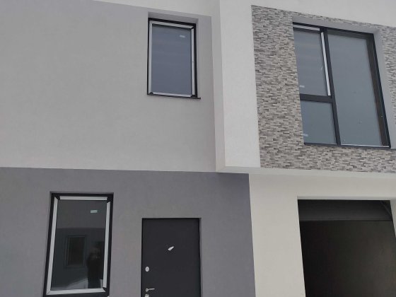 Цегляний будинок таунхаус Площа 144м²- 1,7 сот (ГАЗ) балко. Гараж, Крихівці