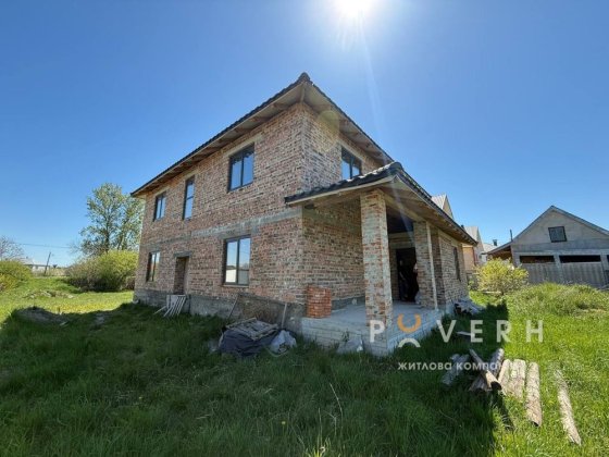 Продаж будинку в Чернієві Черниев