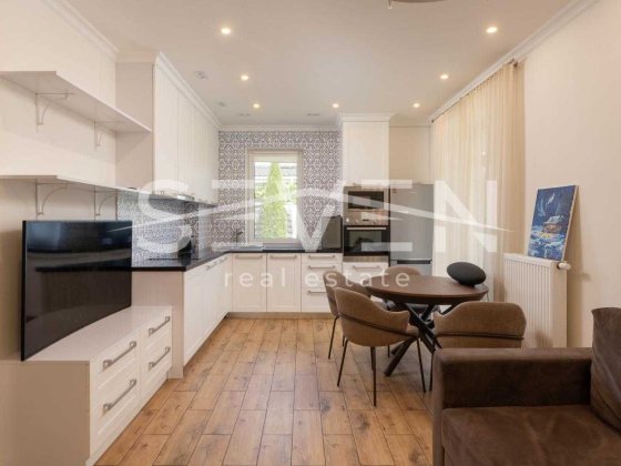 Продаж енергонезалежний будинок 75 м² з ремонтом, ділянка 6 соток у КМ «Зелений бульвар», Білогородк Белогородка