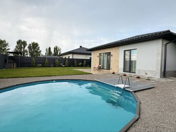 Продам новий будинок с. Білогородка | Київ | з ремонтом , ділянка 5 соток будинок 85,5м2 Без комісії