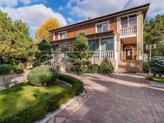Продаж / Будинок / Козин / Green Wood Club / 470 м2 Козин