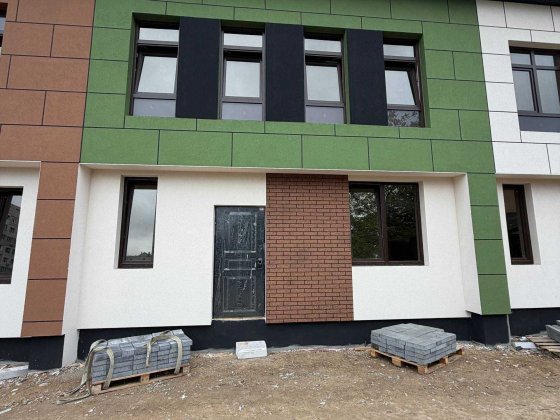 Таунхауси  Святопетрівску без комісії для покупця Святопетровское