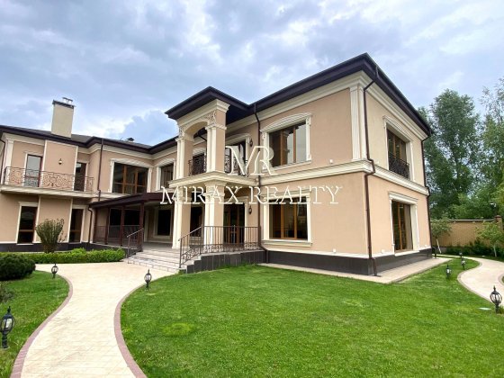 Продаж нового будинку 700 м²  з виходом до води Козин Конча-Заспа Козин
