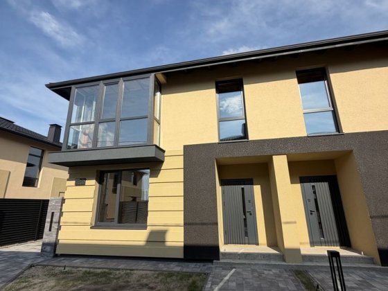 Дуплекс 130 м2/ газ/ центральні комунікаціі Гатное