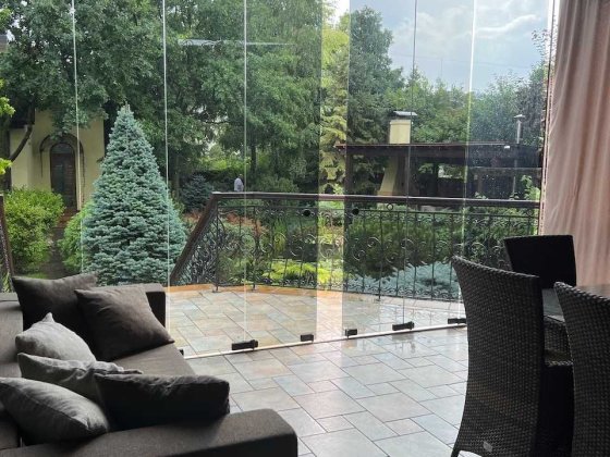 Якісний будинок 560м2 з шикарною ділянкою у м. Святопетрівське! Святопетровское