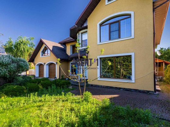 Продаж будинку в елітній локації, с.Крюківщина Крюківщина