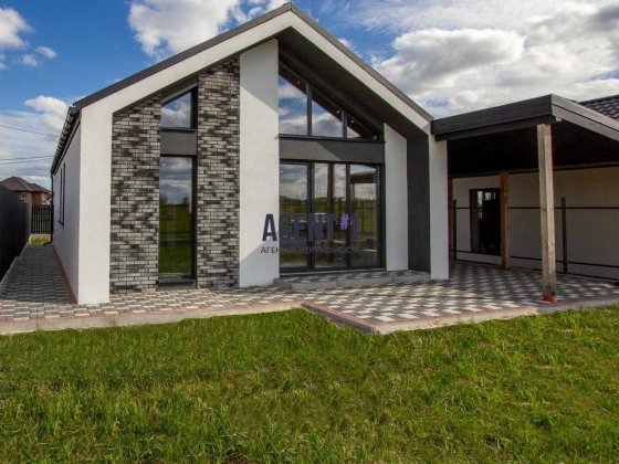 Одноповерховий дуплекс 65 кв.м. на стадії будівництва, 3 сотки, Святопетрівське Святопетровское