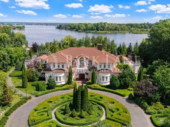 Продаж резеденції Старокиївська Козин Дніпрова Хвиля Золоті Ворота 1Га 900кв2 Вихід на воду Козин