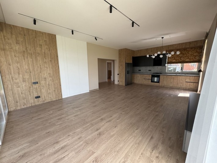 Продаж будинку з ремонтом с.Святопетрівське - фото 1