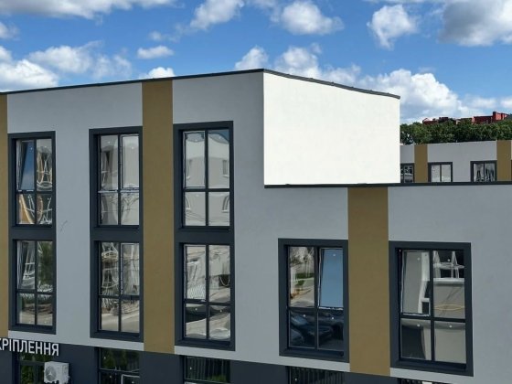 Продаж таунхаус з власним подвір'ям , 132 м², власник Святопетрівське