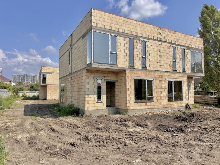 Дуплекс 130 м² у Гатному | 3 сотки | Газ + центральна каналізація | 500 м до Києва - фото 1