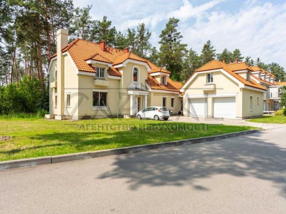 Продажа дома в КГ «Французский городок», Козин (Конча-Заспа), 30 соток, у озера Козин